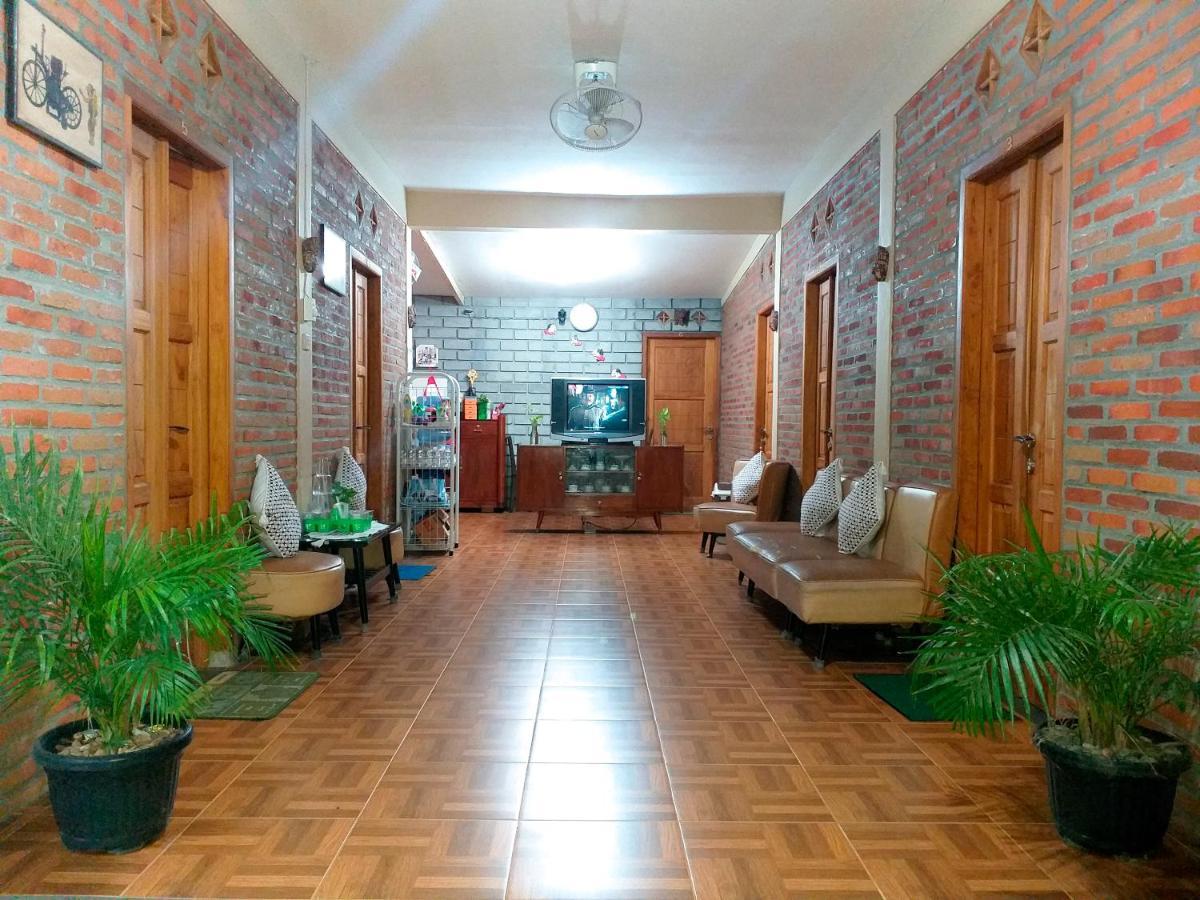 Ngampilan Backpacker Hostel Yogyakarta Exterior photo