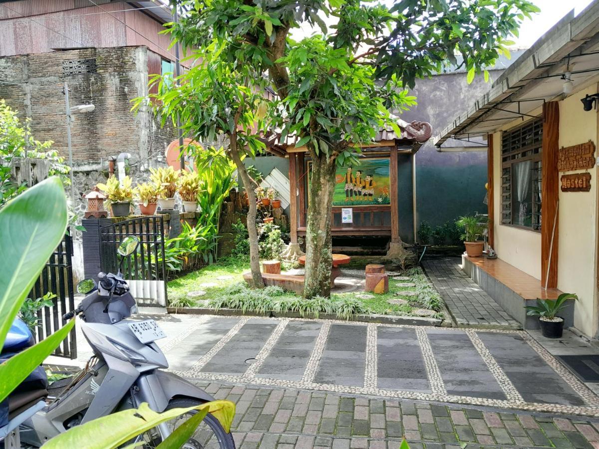 Ngampilan Backpacker Hostel Yogyakarta Exterior photo